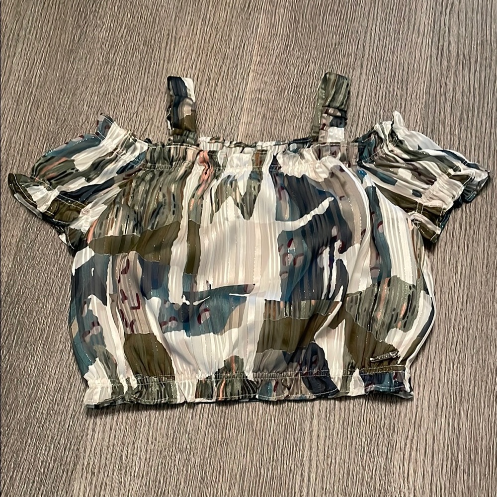 Stylish Camouflage Off-Shoulder Top